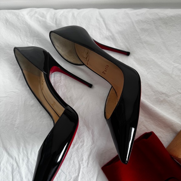 Christian Louboutin Iriza 100 Patent black heels -Size 38- US 8 - Picture 6 of 7